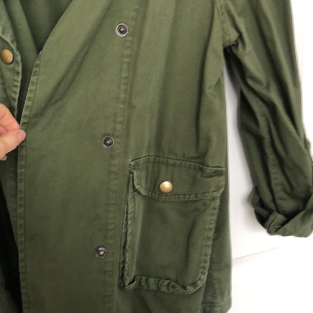 Green Jacket - Picture 4 of 6